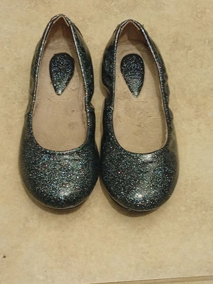 Children's sparkly ballerinas size 26, black glitter, used