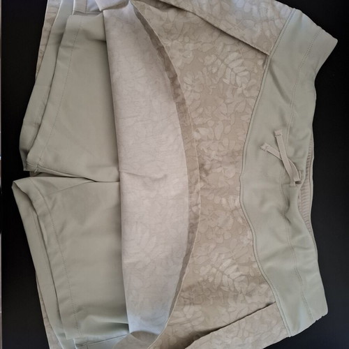 Shorts-skirt set of 3 pieces like new, XXL, gray and beige