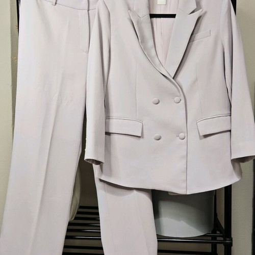 Lilac suit set 8 by YOOX like new