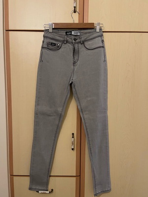 Superdry Women's Stretch Jeans Sophia Skinny like new, gray, size W28/L32