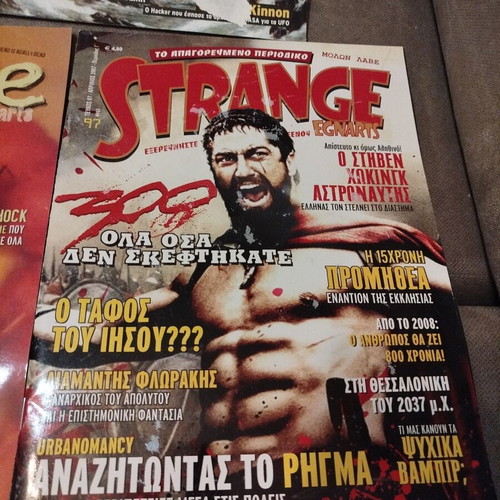 Strange magazine pack of 9 issues like new, paranormal phenomena