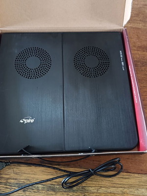Spire PacificBreeze II laptop cooling and support stand