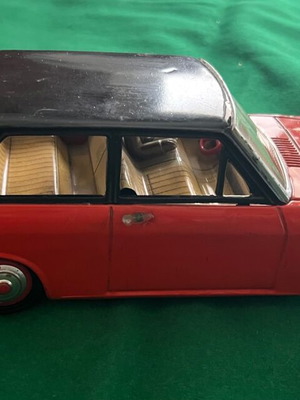 Vintage τσίγκινο παιχνίδι DATSUN SOLPA μεταχειρισμένο, ελληνικό