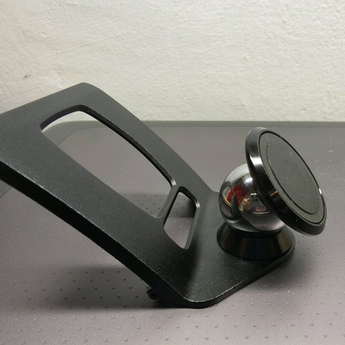 Magnetic phone holder for BMW F20 like new, metal
