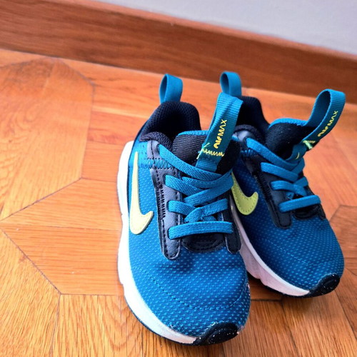 Nike kids athletic shoes like new, size 23.5, blue and green