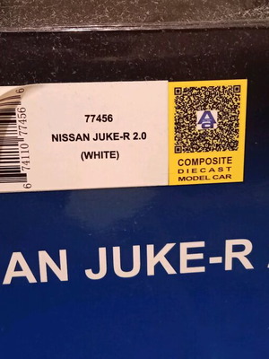Auto Art Nissan Juke 1/18 unused in excellent condition