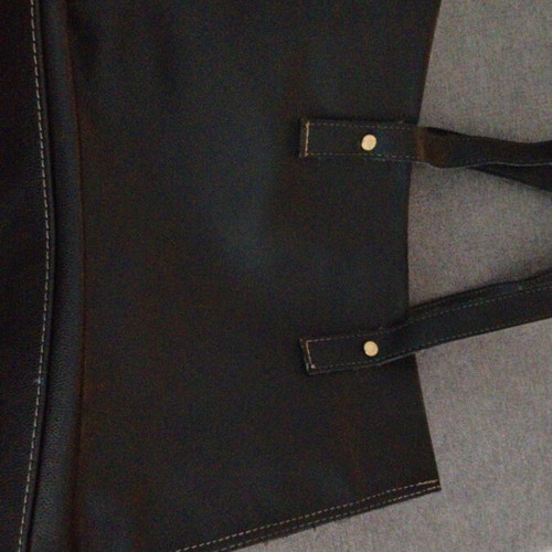 Thiros women's handbag like new, black