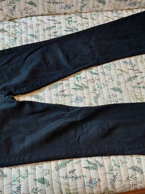 Women's pants black like new, 100% cotton, size L