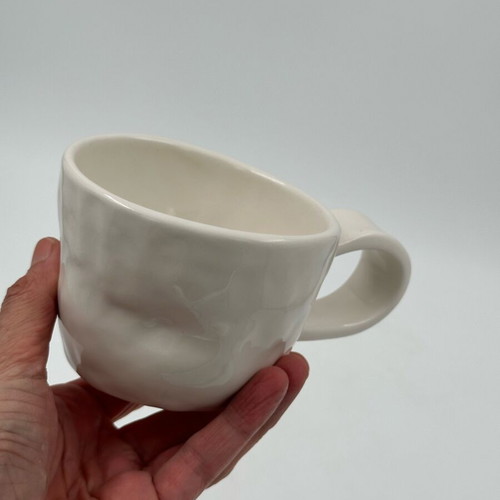 Ceramic mug Eleftheria Sifnaiou minimal new