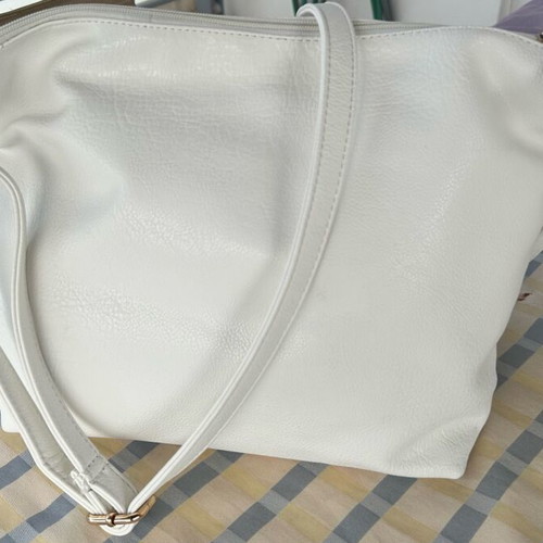 White leather shoulder bag new with adjustable strap