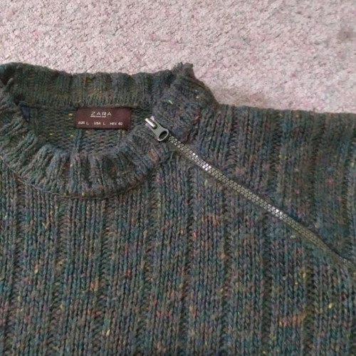 Zara sweater used, green, size L (recommended M)