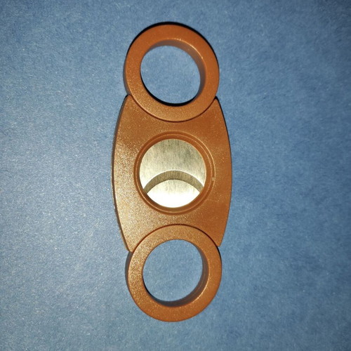 Cigar cutter like new for precise cigar tip cutting