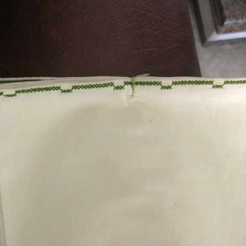 Tablecloth with embroidery and 12 napkins new, ecru color