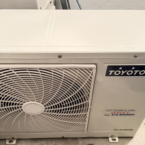 Toyotomi Kuro 12.000 BTU air conditioner like new
