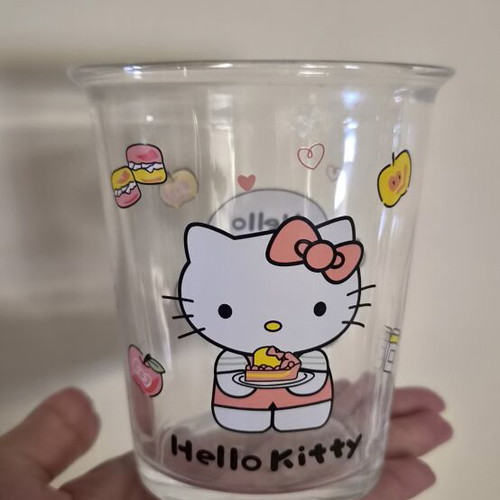 Hello Kitty glass cup