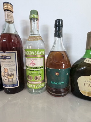 Various drinks new, pack of 16