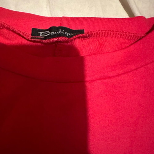 T-shirt in excellent condition, size XL