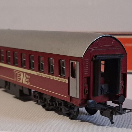 Lima HO DB TEN passenger coach like new