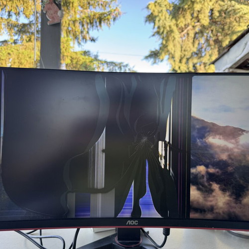 AOC Curved Gaming 144Hz Monitor used, broken panel for spare parts and stand