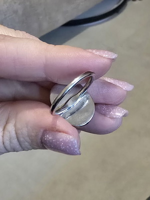 Moonstone ring like new, silver, size 52