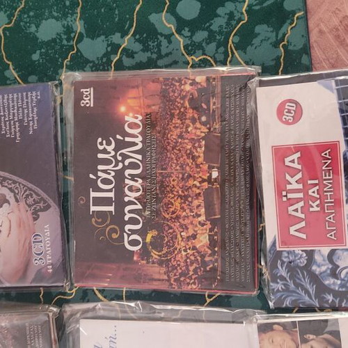 Music CDs used, pack of 31, 10 collections