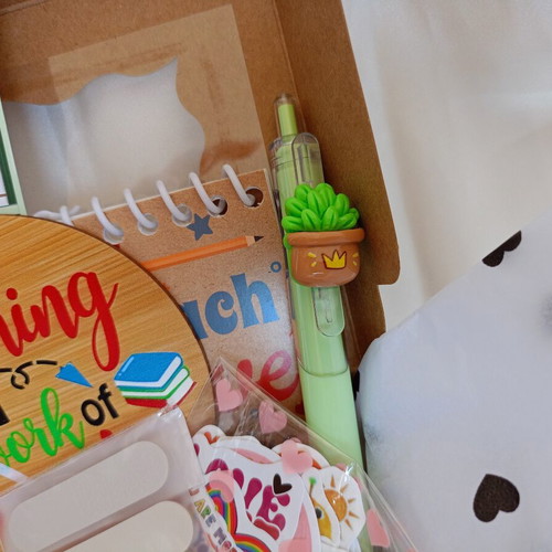 Gift Box for Teacher Appreciation New