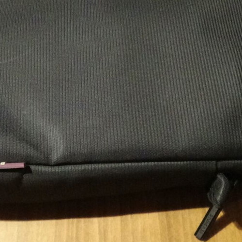 Τσάντα για laptop 15.6" Rivacase σαν καινούργιο, μαύρη
