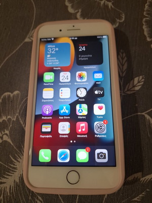 iPhone 7 Plus used, gold, fully functional