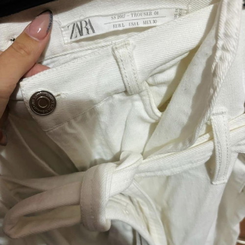 Zara Mom jeans size 40, size L