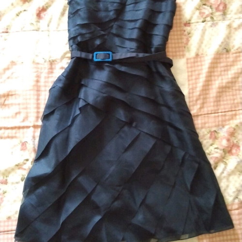 Hugo Boss blue A-line cocktail dress new - 55,00 - Vendora.cy Hugo Boss blue A-line cocktail dress new - 55,00 - Vendora.cy