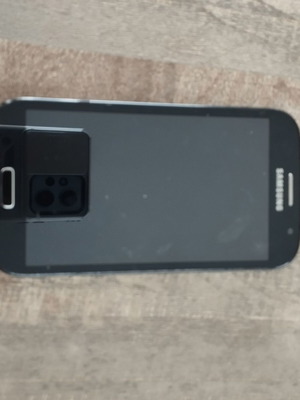 Samsung Galaxy Grand Neo Plus used, black for spare parts