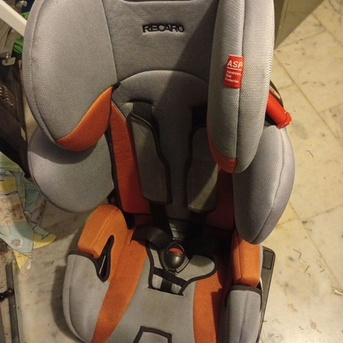 Recaro Baby Car Seat like new, gray color
