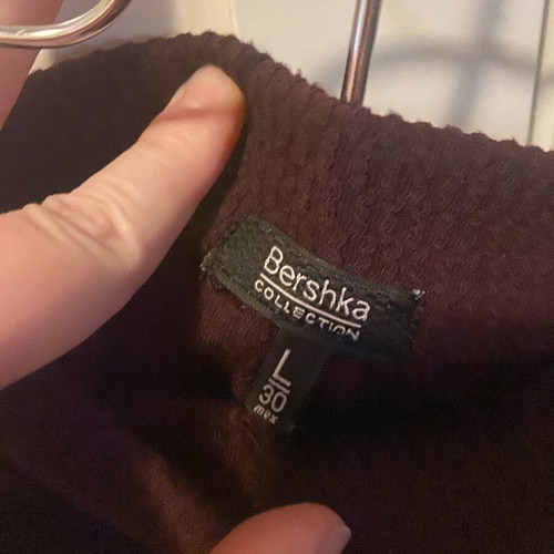 Bershka Bordeaux skirt size Large like new