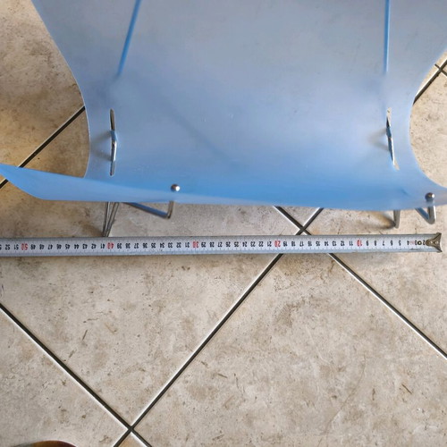 Magazine holder new, plastic with metal bases, sky blue