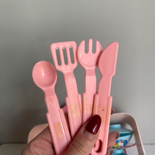 Vintage Mother’s Helper Children Dish Play Set like new