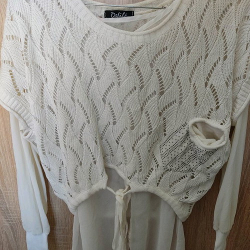 Shirt with woolen blouse set like new, white