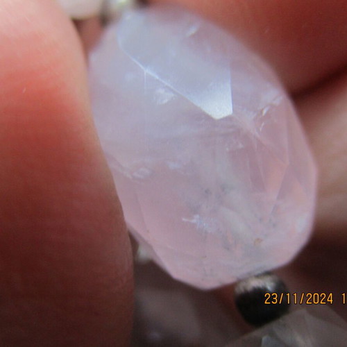 Rose faceted graduated quartz necklace like new with silver elements