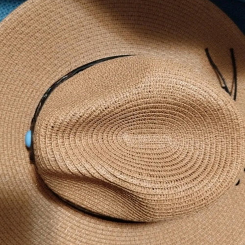 Straw hat women's like new