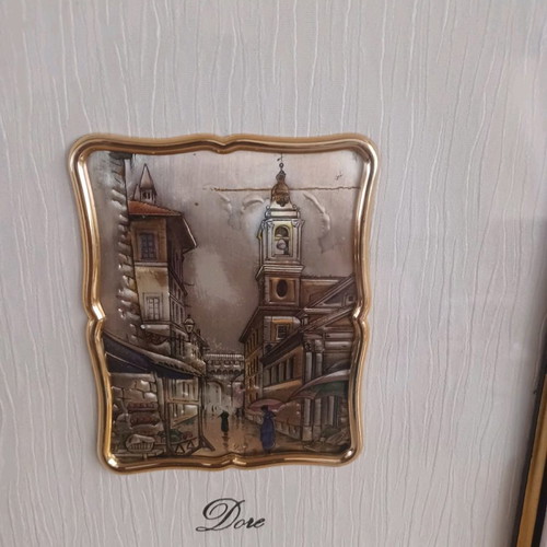 Vintage frame 9.25 in excellent condition