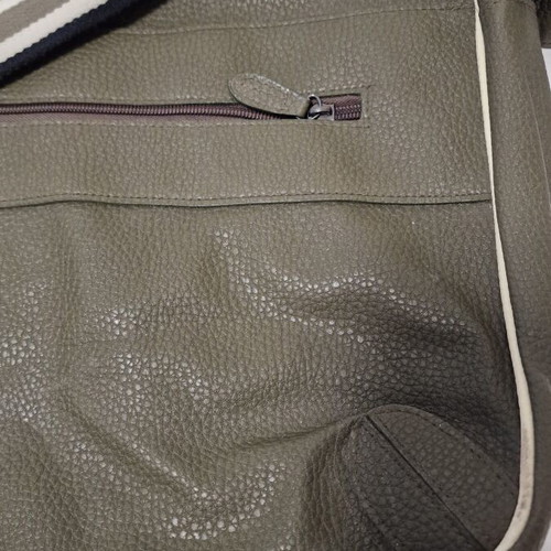 Messenger bag like new, khaki embossed faux leather