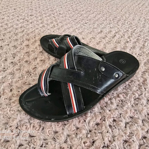Slippers used size 42 black