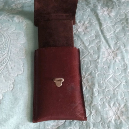 Vintage leather grooming set like new