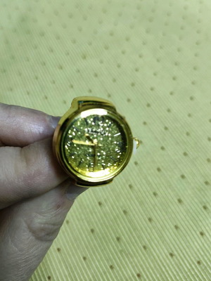 Vintage mini women's ring watch new gold color