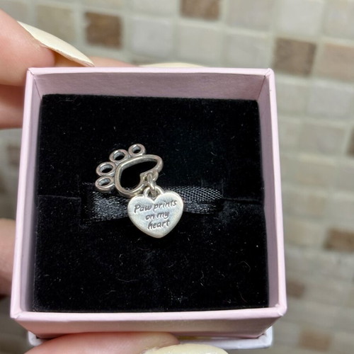 Pandora heart paw print charm with message, silver