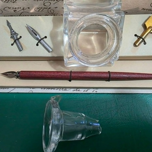 Writing pen gift set with wooden pen and ink bottle