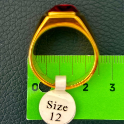 Golden Crimson Signet Ring new, red faceted crystal, 316L stainless steel