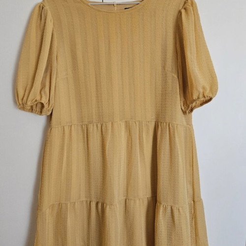 Boohoo mustard dress, size L