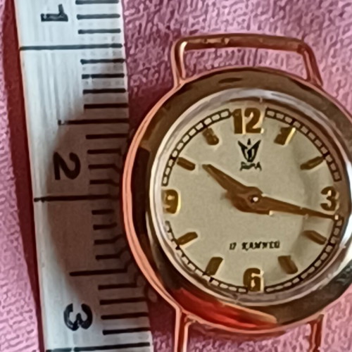 Yashma vintage 14K gold wristwatch, mechanical, women's