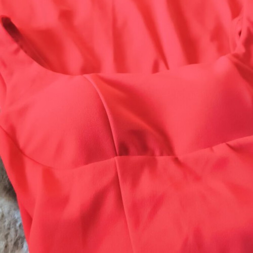 Long red dress new with zipper and Marmalady cups size M