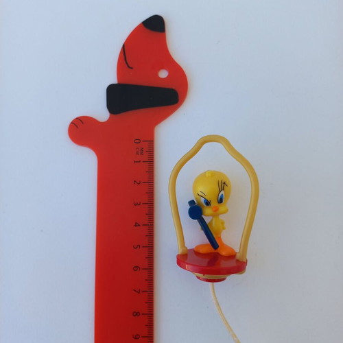 Vintage collectible Sylvester & Tweety toy like new, 2002